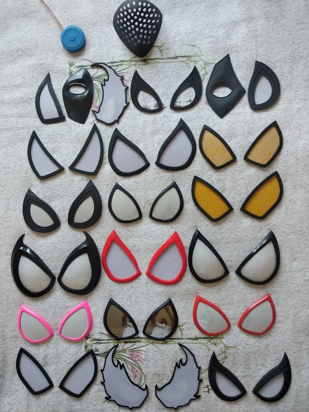 บริการพิมพ์ลายและตัดเย็บชุดซูเ - Sewing Kit บทวิจารณ์และราคา